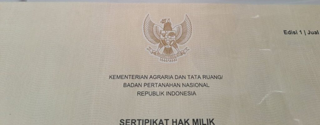 mengecek sertifikat